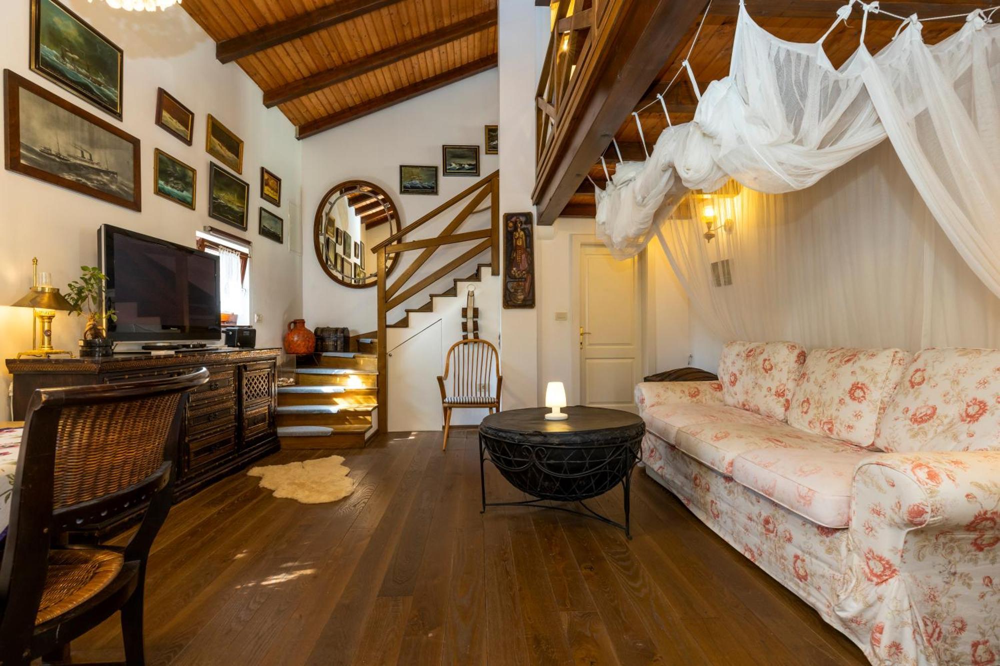 Stone House Retreat Holiday home Mali Losinj
